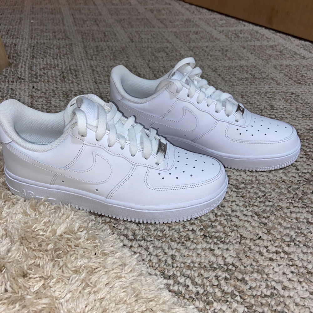 Nike Air Force 1 size 8